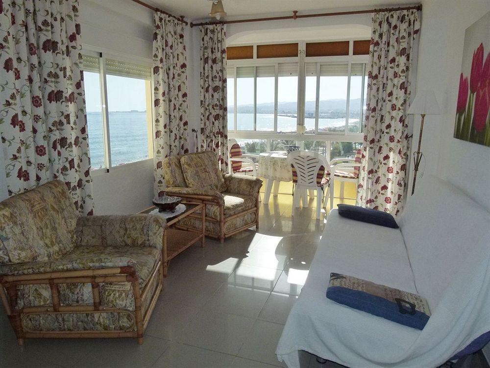 Apartamentos Intercentro Torrox-Costa エクステリア 写真