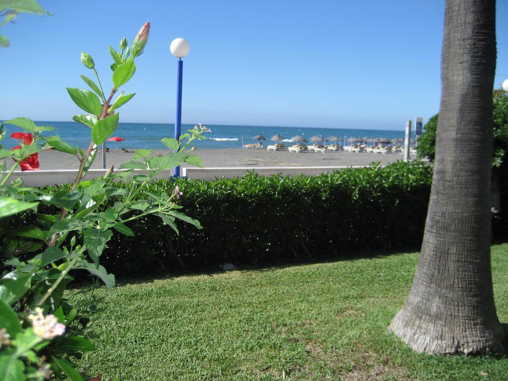 Apartamentos Intercentro Torrox-Costa エクステリア 写真
